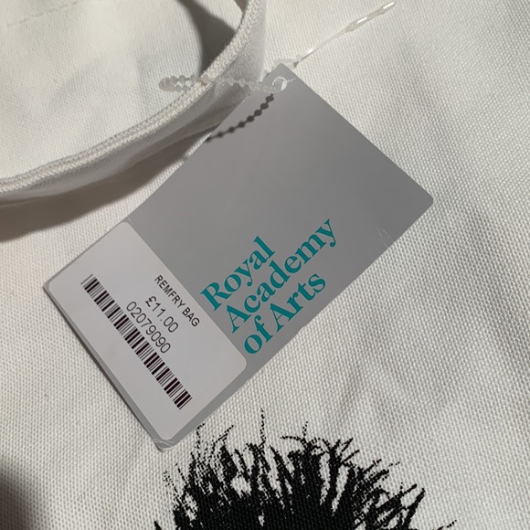 Poodle pet - canvas bag with fluffy looking poodle London royal academy of arts - Picture 3 of 5